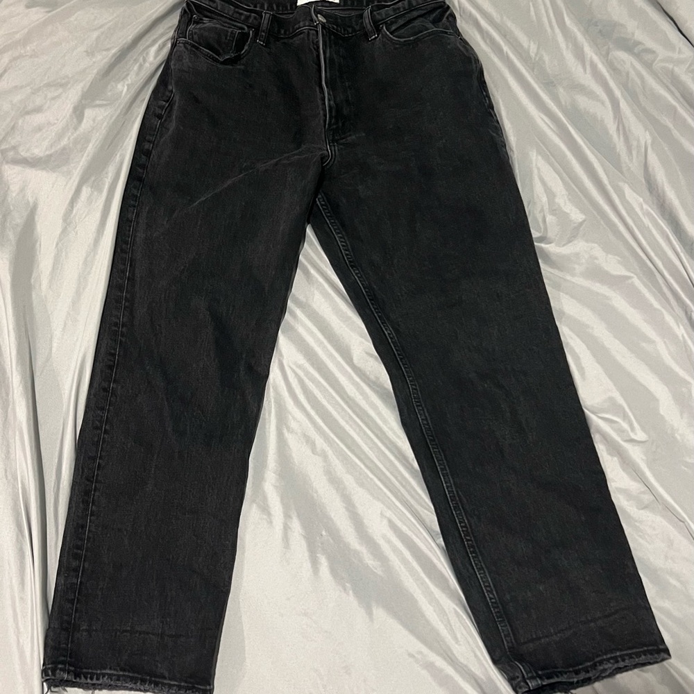 Abercrombie & Fitch The 90s Straight Ultra High Rise 30 Short/10 Short